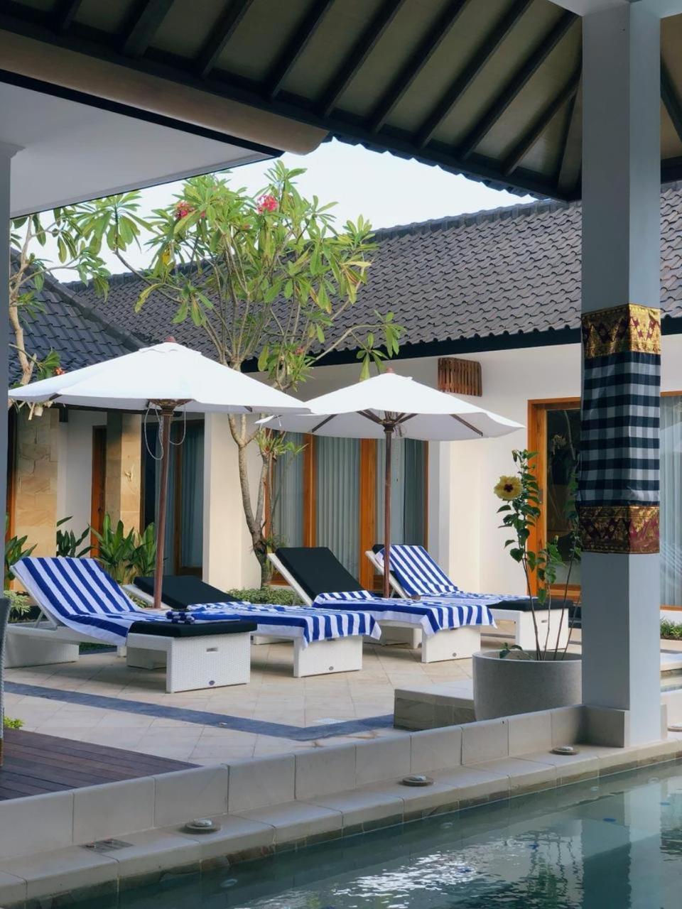 Villa Casablanca Surf Keramas Exterior photo